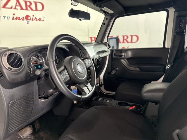 2016 Bright White Clearcoat Jeep Wrangler Unlimited Sport 4X4 SUV