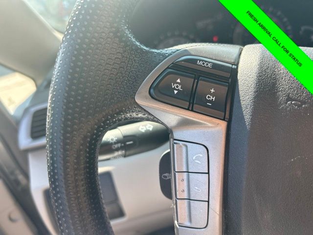 Used 2016 White Diamond Pearl Honda EX image 29