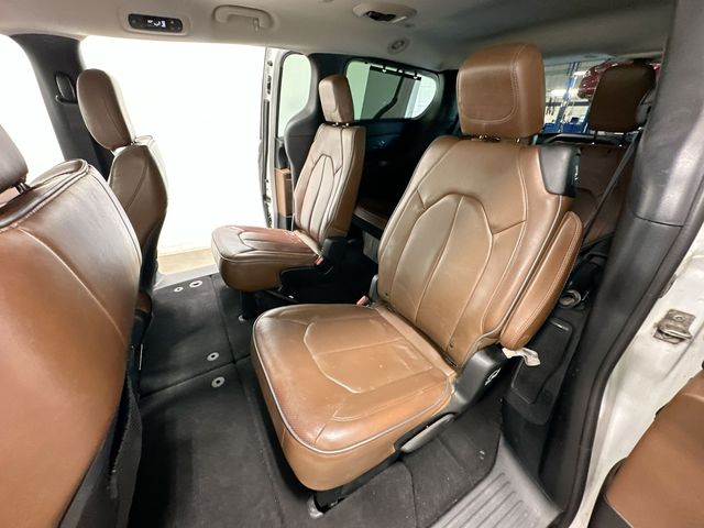 2017 Chrysler Pacifica Limited White at Auto Express Mitsubishi