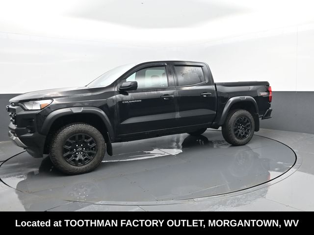 View vehicle photo 2