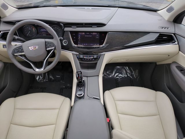 used 2022 Cadillac XT6 car, priced at $32,481