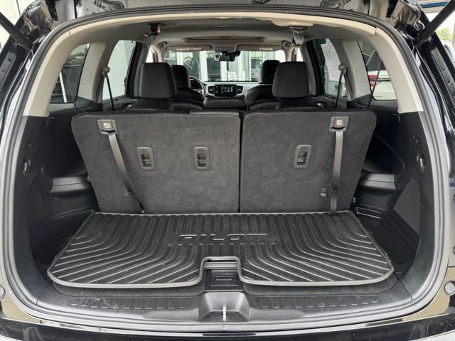 2022 Honda Pilot Special Edition photo