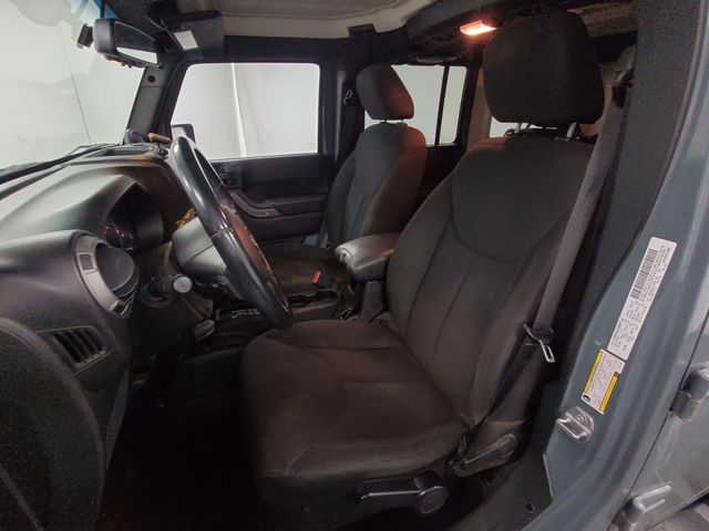 2014 – Jeep – Wrangler
