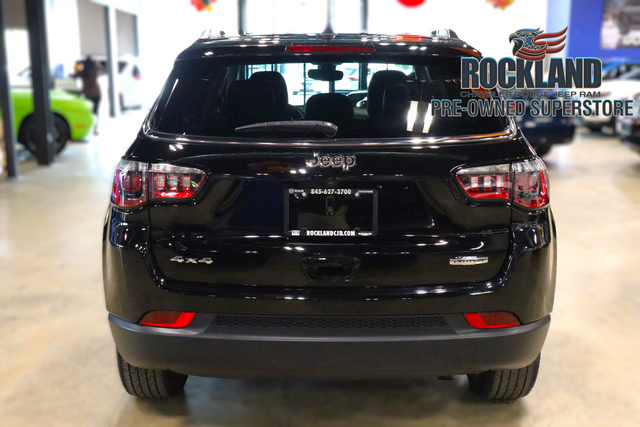 2021 Jeep Compass Latitude 17