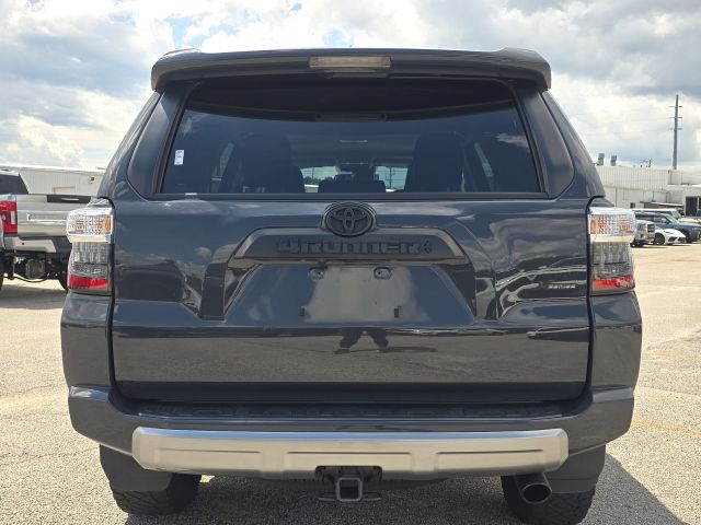 2024 Toyota 4Runner TRD Off-Road Premium:47342B