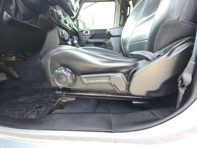 2018 Jeep Wrangler Unlimited Sahara:169364A