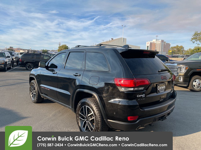 2021 Jeep Grand Cherokee Trailhawk 30