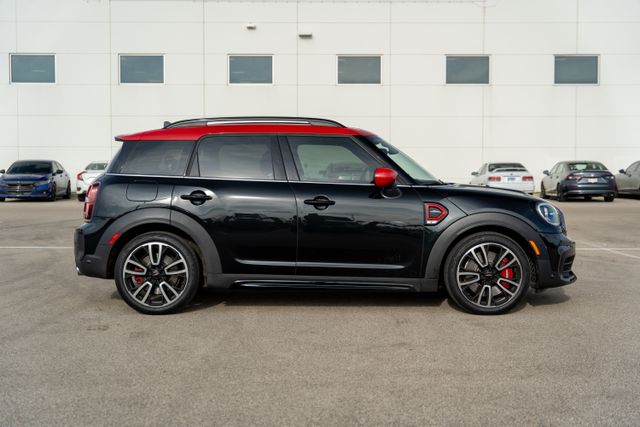 2023 MINI John Cooper Works Countryman Classic 8