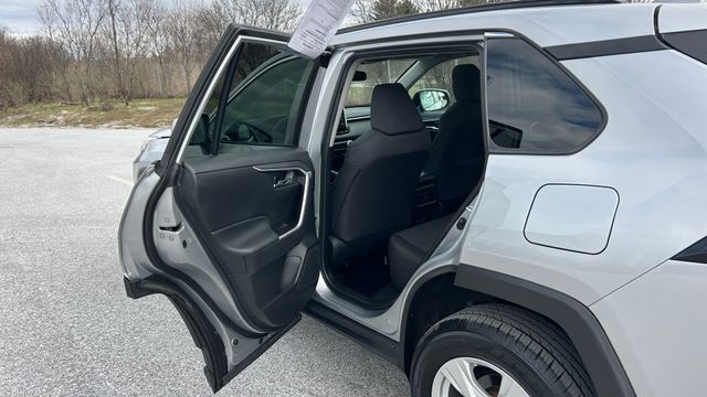 Used 2021 Toyota RAV4 SUV