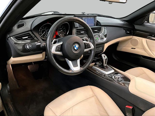 2014 BMW Z4 sDrive28i - 11