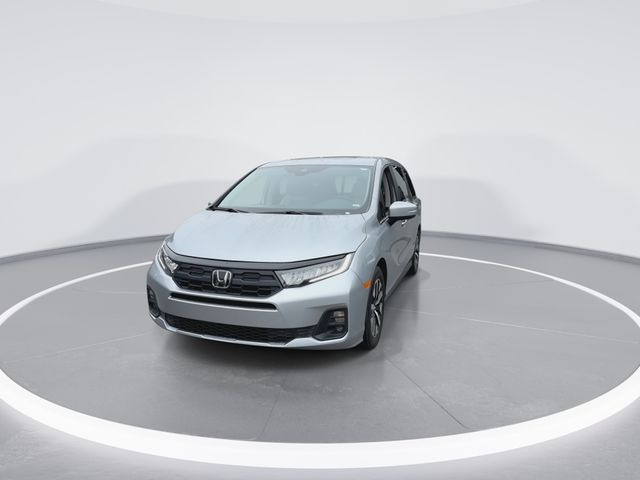 Used 2025  Honda EX-L image 3