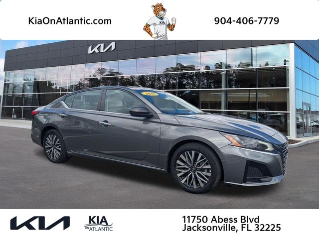 Gray (Gun Metallic) 2025 Nissan Altima Sedan Front-Wheel Drive Continuously Variable Transmission