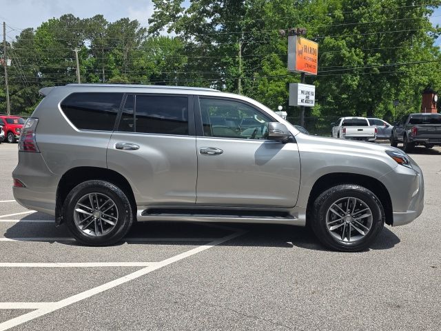 2020 Lexus GX 460:B02382