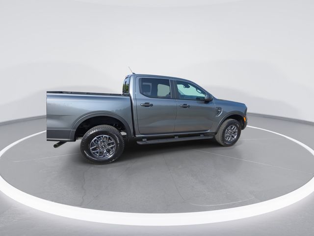 New 2026 Carbonized Gray Metallic Ford XLT image 8