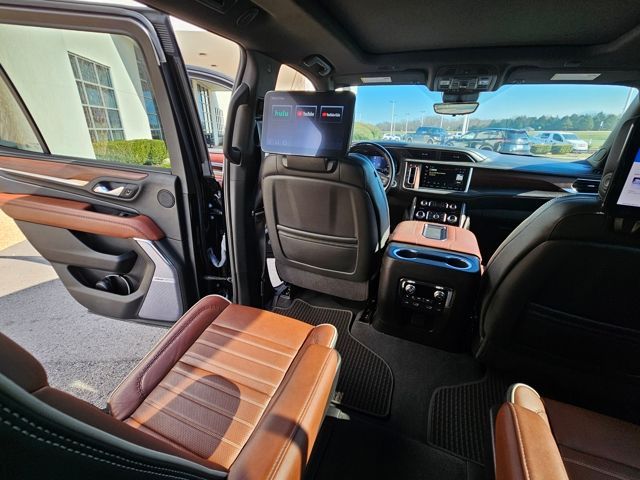 Used 2024 Black GMC Denali Ultimate image 28