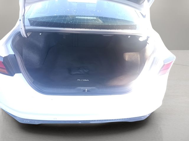 Used 2023 Nissan Altima Sedan