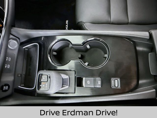 Used 2025 Nissan Rogue SUV