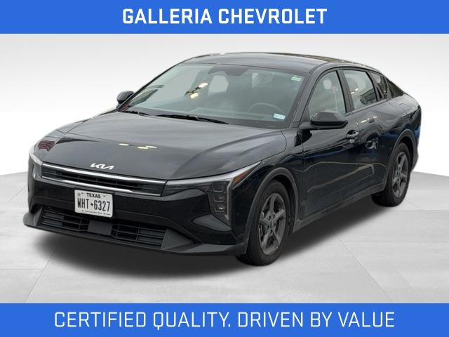 Aurora Black 2025 Kia K4 LXS FWD Sedan Front-Wheel Drive Continuously Variable Transmission