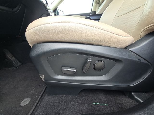 2023 Ford Explorer Limited:B02486