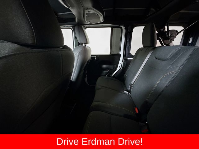 Used 2025 Jeep Wrangler SUV