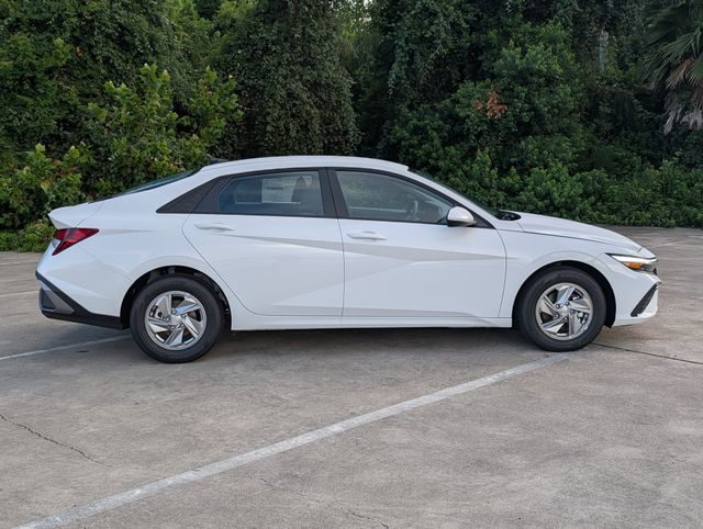 2026 Hyundai Elantra SE - 3