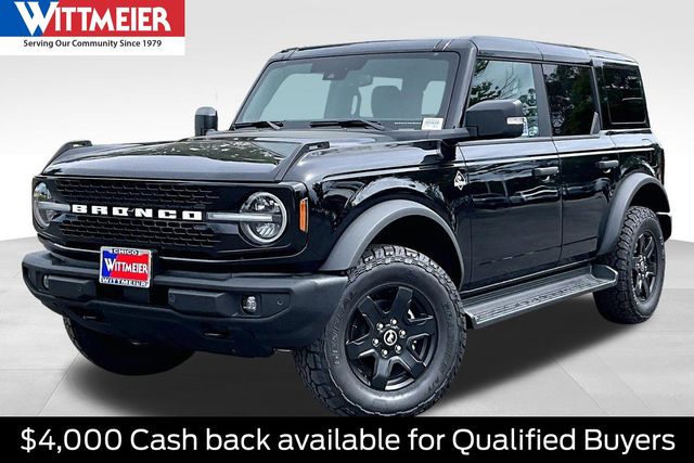 Shadow Black 2025 Ford Bronco SUV / Crossover Four-Wheel Drive Automatic