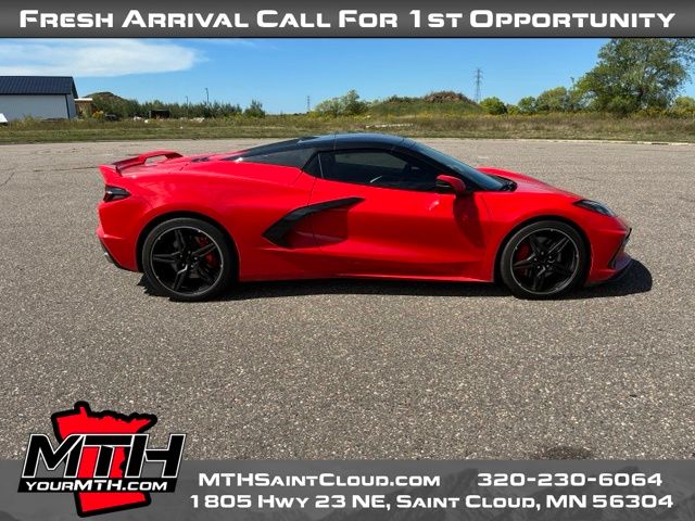 2022 Chevrolet Corvette Stingray 2LT Convertible RWD    