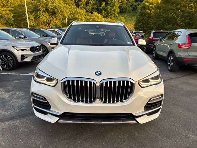 Used 2020 White BMW xDrive40i image 8