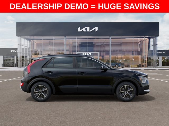 2024 Kia Niro EX 7