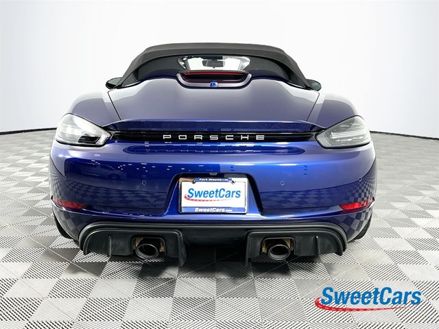 2023 Porsche 718 Spyder