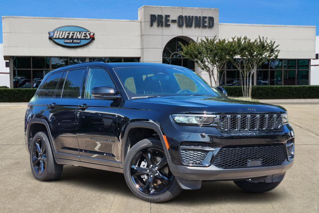 Diamond Black 2023 Jeep Grand Cherokee SUV / Crossover Four-Wheel Drive 8-Speed Automatic