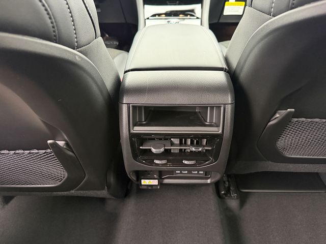 new 2026 Jeep Grand Cherokee car, priced at $37,525