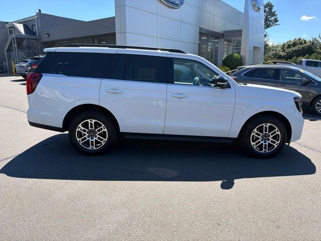 2025 Ford Expedition Active Oxford White - Grieco Acura - Image 8