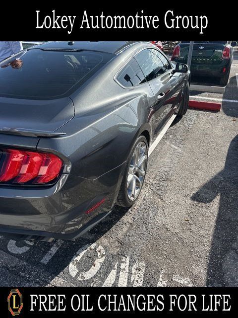 2018 Ford Mustang GT Premium Coupe RWD