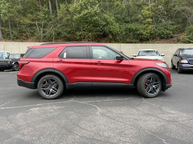 2025 Ford Explorer ST 2