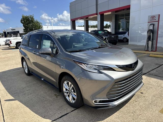 Heavy Metal 2026 Toyota Sienna Minivan Front-Wheel Drive Continuously Variable Transmission