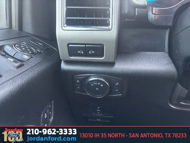 Used Car 2018 Ford F-250sd  Lariat For Sale Under $30,000 In San Antonio, Texas