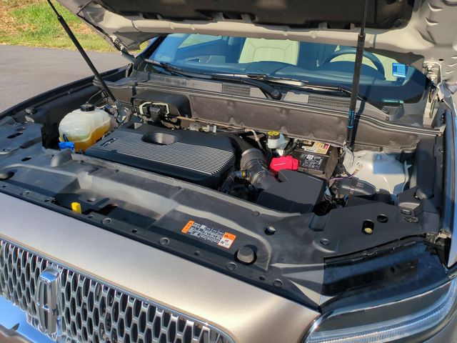 Used 2020 Brown Lincoln Reserve image 37