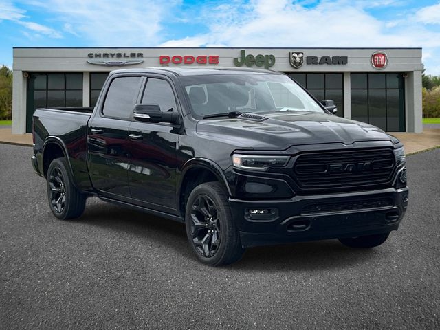 Diamond Black Crystal Pearlcoat 2020 RAM 1500 Limited Crew Cab 4WD Pickup Truck Four-Wheel Drive 8-Speed Automatic