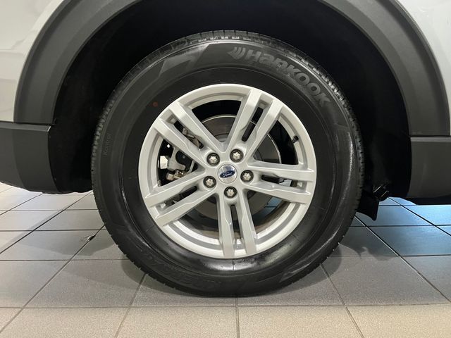 2024 Ford Explorer XLT Silver at Jones Ford