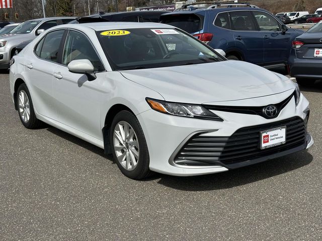 2023 Toyota Camry LE AWD