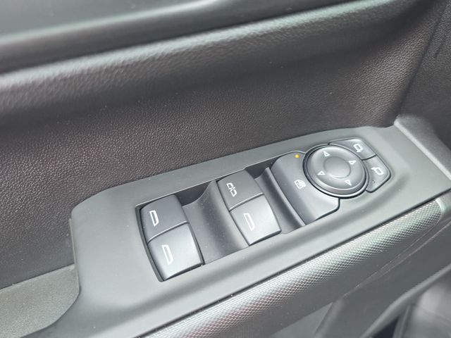 Used 2026 Black Chevrolet Custom image 28