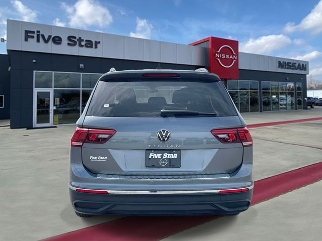 Used 2023 Gray Volkswagen 2.0T S image 5