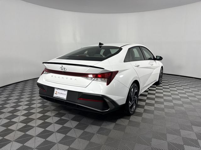 New 2025 Hyundai Elantra For Sale in Indianapolis, IN