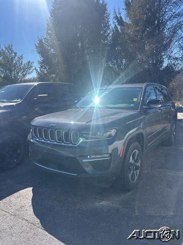 2022 Jeep Grand Cherokee 4xe 4WD
