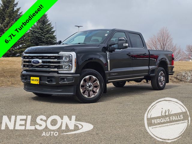 Agate Black Metallic 2024 Ford F-250 Super Duty King Ranch Crew Cab 4WD Pickup Truck Four-Wheel Drive Automatic