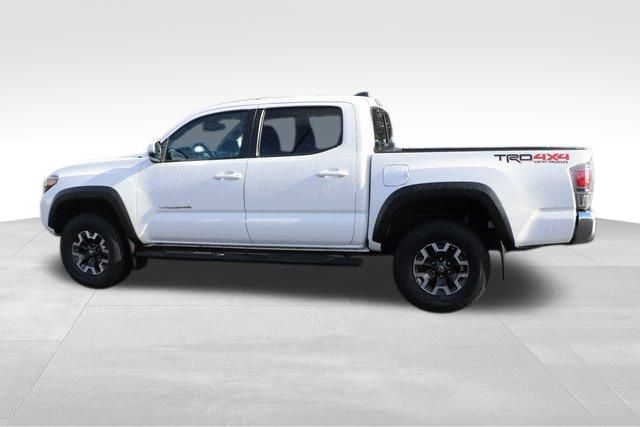 2020 Toyota Tacoma TRD Off-Road 23