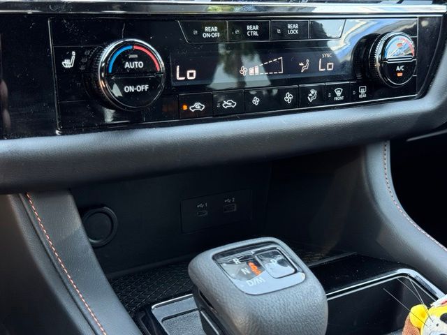 Used 2024 Nissan Pathfinder SUV