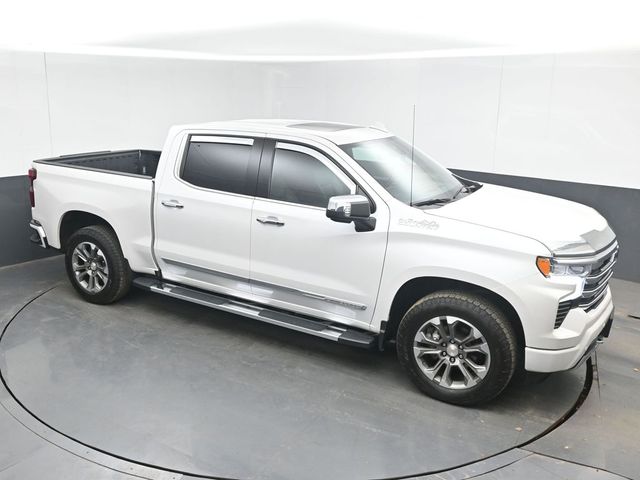 2023 Chevrolet Silverado 1500 High Country Crew Cab 4WD