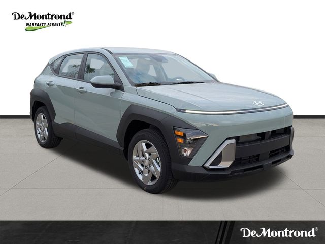 New 2026 Green Hyundai SE image 3